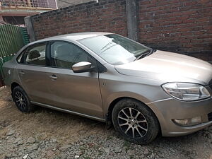 Second Hand Skoda Rapid Ambition 1.6 TDI CR MT in Rewa