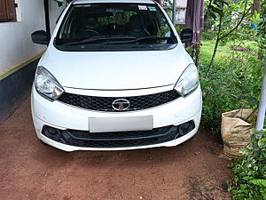 Second Hand Tata Tiago Revotorq XT [2016-2019] in Kottayam