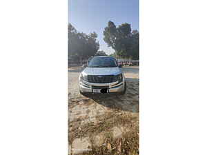 Second Hand महिंद्रा XUV500 w6 2013 in चंडीगढ़