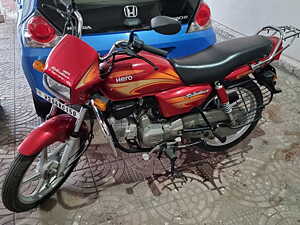 2nd hand best sale super splendor bike