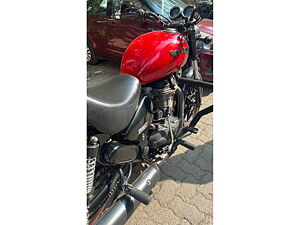 2nd hand royal enfield deals bike price