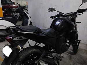 Yamaha fz v2 on sale second hand