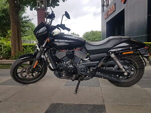 Second Hand Harley-Davidson Street Standard in Pune