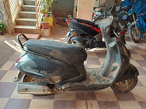 Suzuki scooty deals second hand price