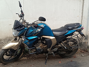 Yamaha fz v2 second best sale hand price