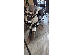 Second Hand Yamaha YZF Racing Blue in Aligarh