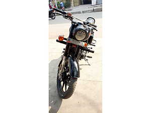 Second Hand Royal Enfield Classic Classic Dark - Dual Channel ABS in Hyderabad