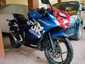 Second Hand Suzuki Gixxer MotoGP Edition - BS VI in Kolkata