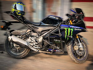 Second Hand Yamaha YZF Monster Energy Edition in Sitamarhi