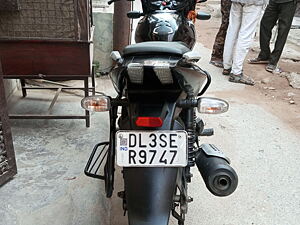 Second Hand Bajaj Pulsar Disc - Split Seat in Delhi