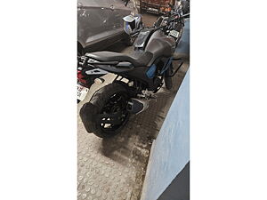 Second Hand Yamaha FZS Fi V4 Deluxe in Hyderabad