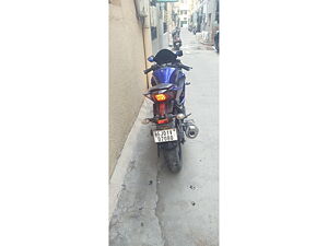 Second Hand Yamaha YZF Dual Channel ABS - BS VI in Ahmedabad