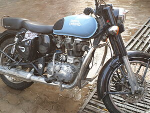 Second Hand Royal Enfield Classic Redditch - Single Channel ABS in Allahabad