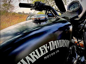 Second Hand Harley-Davidson Iron 883 Standard in Nagpur
