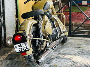 Second Hand Royal Enfield Classic Single Disc in Kalyani