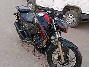 Second Hand TVS Apache Dual-Channel ABS with Modes in Balaghat