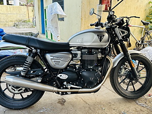 Triumph street best sale twin second hand