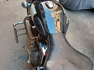 Second Hand Royal Enfield Classic Classic Chrome - Dual Channel ABS in Jabalpur