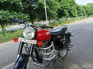 Second Hand Royal Enfield Classic Redditch - Single Channel ABS in Greater Noida