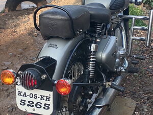 Second Hand Royal Enfield Classic Classic Chrome - Dual Channel ABS in Bidar