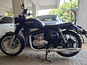 Second Hand Jawa 42 Single Channel ABS - BS IV in Pune
