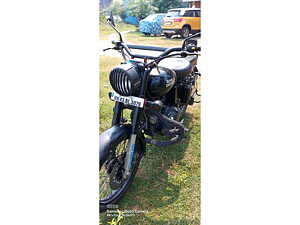 Second Hand Royal Enfield Classic ABS in Navi Mumbai