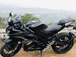 Second Hand Yamaha YZF DarkNight - ABS BS VI in Ranchi