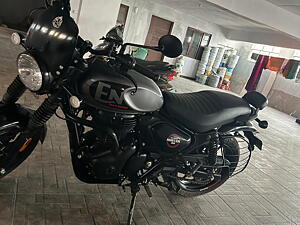 Second Hand Royal Enfield Hunter 350 Metro Dapper in Bangalore