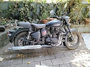 Second Hand Royal Enfield Classic Classic Chrome - Dual Channel ABS in Kannur