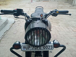 Second Hand Royal Enfield Classic Gun Metal Grey - BS VI (Alloy) in Allahabad