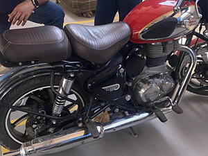 Second Hand Royal Enfield Classic Classic Chrome - Dual Channel ABS in Etawah