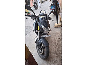 Second Hand Bajaj Pulsar Dual Channel ABS in Tumkur