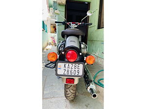 Second Hand Royal Enfield Classic Classic Dark - Dual Channel ABS in Bijapur