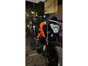 Second Hand KTM Duke Standard in Mumbai