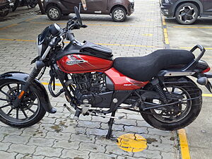 Second Hand Bajaj Avenger Standard - BS IV in Chennai