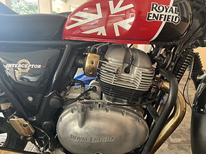 Second Hand Royal Enfield Interceptor 650 Standard - BS IV in Mumbai