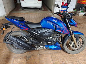 Second Hand TVS Apache Dual-Channel ABS - BS-VI in Mumbai