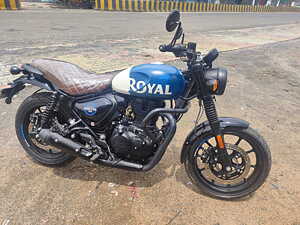 Second Hand Royal Enfield Hunter 350 Metro Rebel in Shahdol