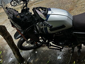 Second Hand Yezdi Adventure Slick Silver in Brahmapur