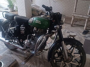 Second Hand Royal Enfield Classic Redditch Edition - Single Disc in Patna