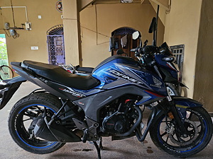 Second Hand Honda CB Hornet 160R ABS - Std in Bhubaneswar