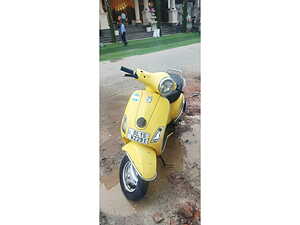 Second Hand Vespa VXL Standard in Delhi