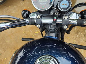 Second Hand Royal Enfield Meteor 350 Stellar in Noida