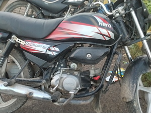 Second Hand Hero HF Deluxe Self Alloy [2012-2019] in Lucknow