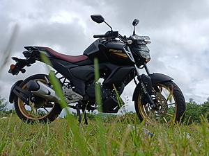 Second Hand Yamaha SZ-S Standard in Pune