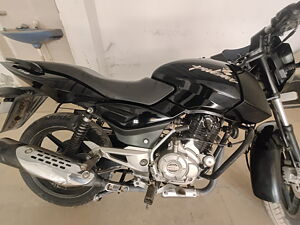 Second Hand Bajaj Pulsar Single Disc in Lucknow