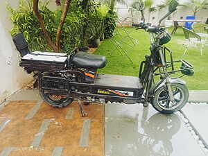 Second Hand Indian Roadmaster Standard in Jaipur