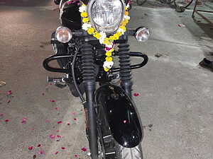 Second Hand Bajaj Avenger Standard - BS IV in Agra