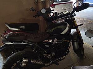 Second Hand Triumph Scrambler 400X Standard in Gurgaon