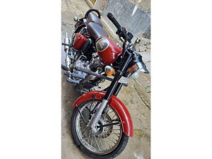 Second Hand Royal Enfield Classic Signals in Meerut